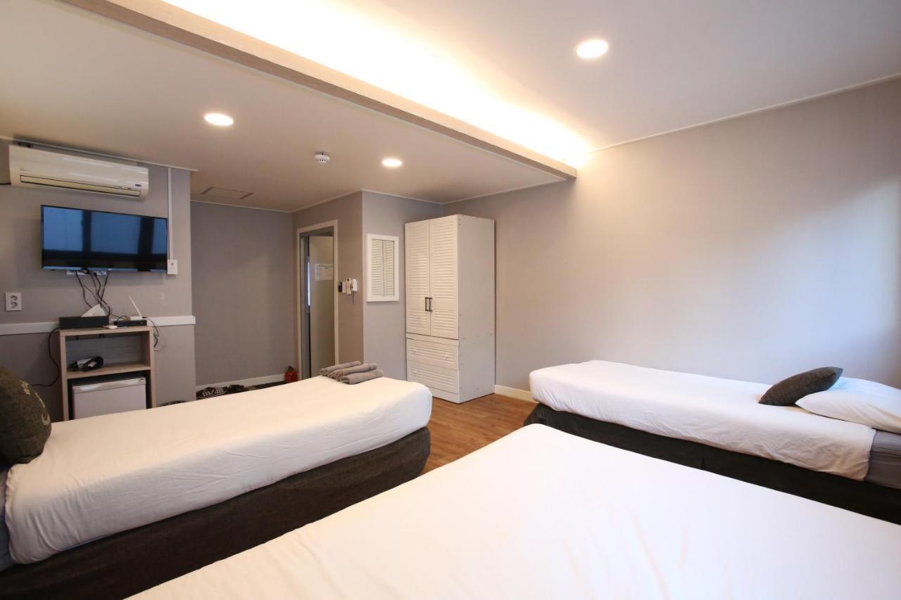 K-Guesthouse Seomyeon 1 Busan Exterior photo